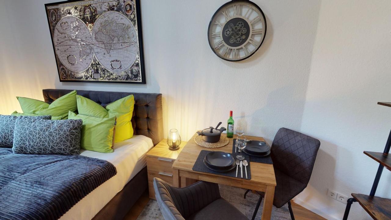 Sweethome - Zentral - Kueche & Parkplatz, Wifi Halle  Exterior foto