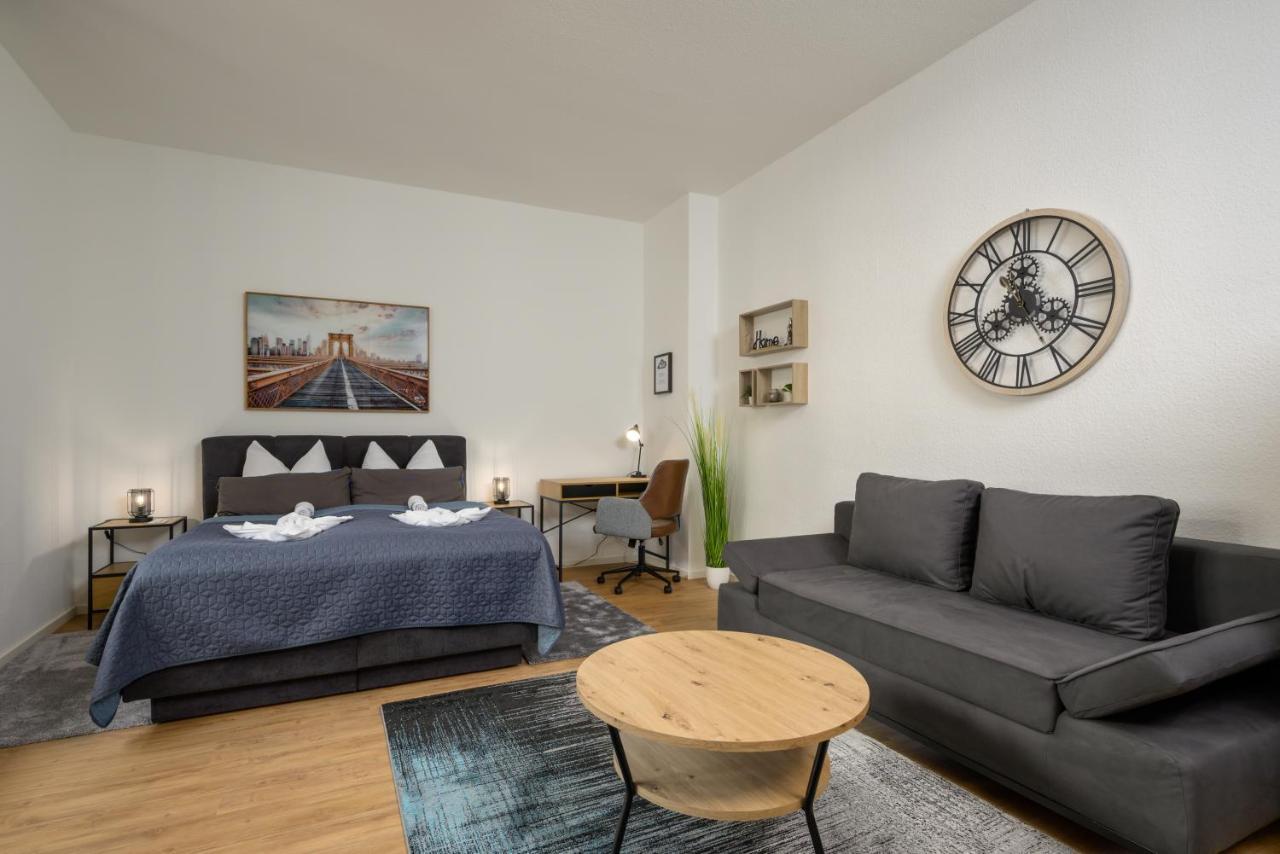 Sweethome - Zentral - Kueche & Parkplatz, Wifi Halle  Exterior foto