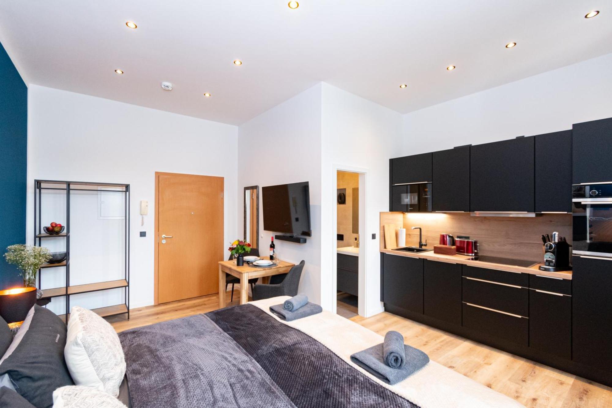 Sweethome - Zentral - Kueche & Parkplatz, Wifi Halle  Exterior foto